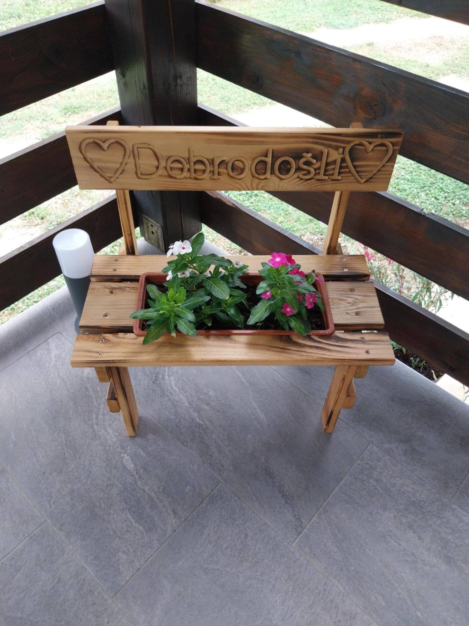 Guest House Happy Day Slunj Dış mekan fotoğraf