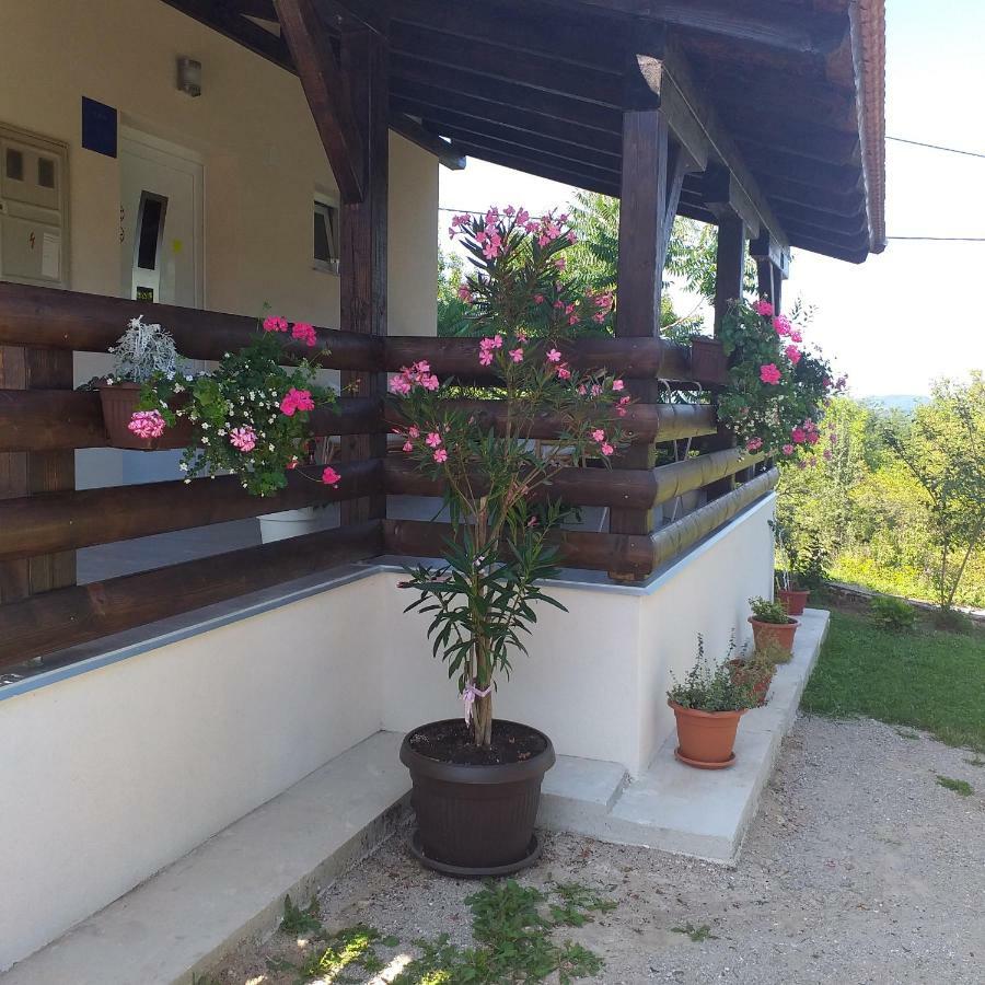 Guest House Happy Day Slunj Dış mekan fotoğraf