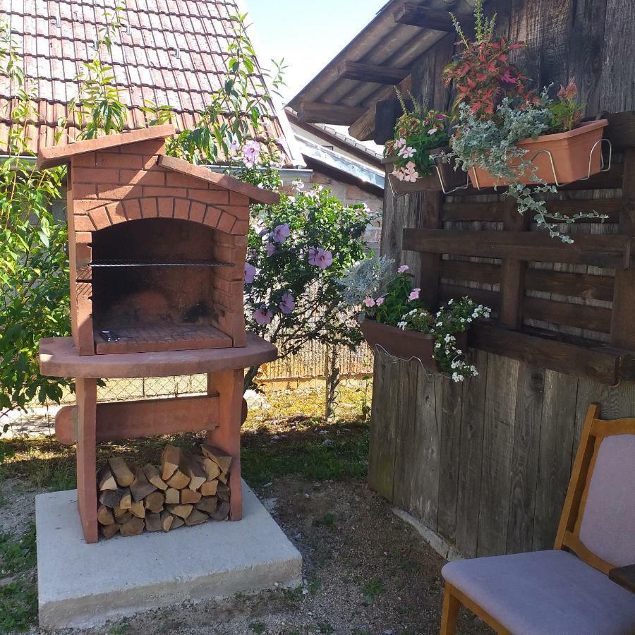 Guest House Happy Day Slunj Dış mekan fotoğraf